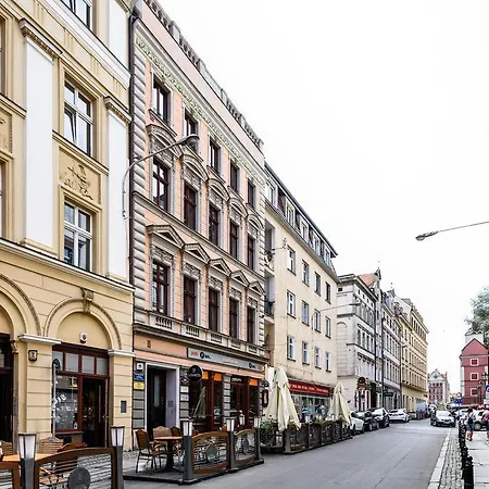 Urban Апартаменты *